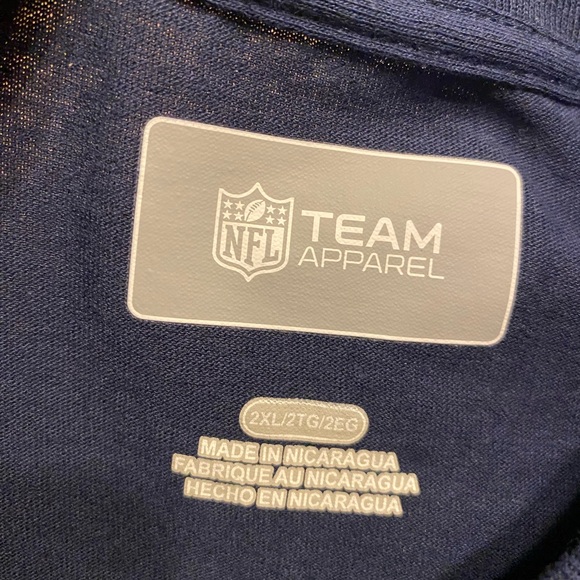 NFL Tennessee Titans Navy Blue T-Shirt - Picture 2 of 3